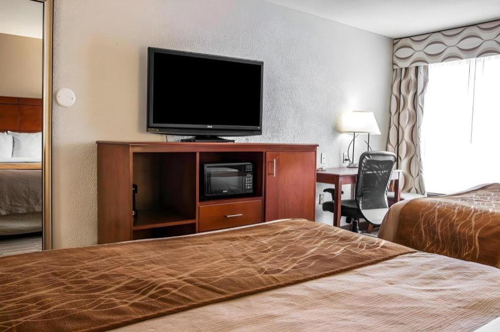 Comfort Inn & Suites University South Ann Arbor Luaran gambar