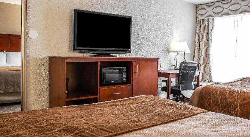 Comfort Inn & Suites University South Ann Arbor Luaran gambar