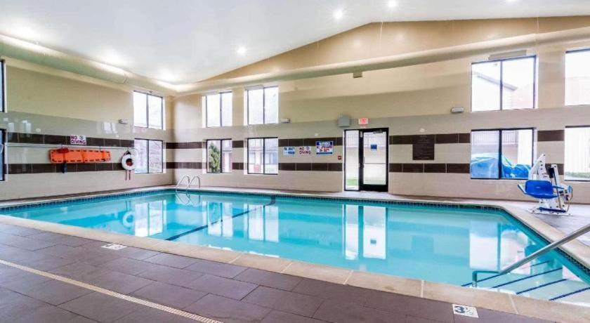 Comfort Inn & Suites University South Ann Arbor Luaran gambar